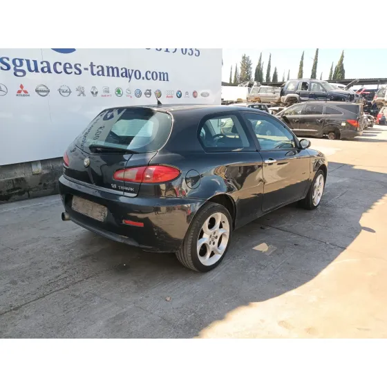 Alfa Romeo 147 (937_) 2001