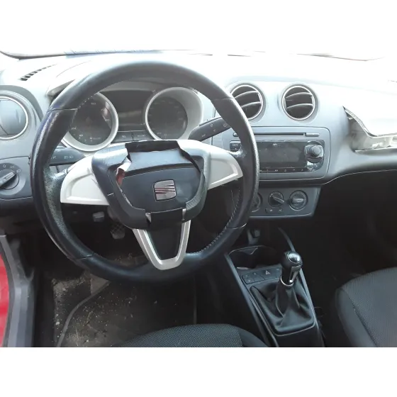 SEAT IBIZA (6J5) '2008 * ROJO