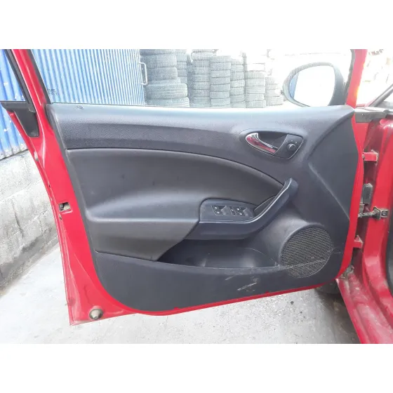 SEAT IBIZA (6J5) '2008 * ROJO