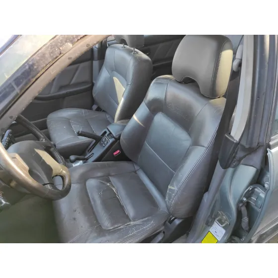 SUBARU LEGACY BERL./FAMILIAR B12 (BE/BH) '2003 2.5 16V CAT VERDE OSCURO