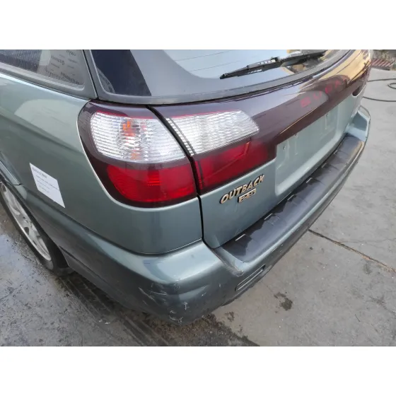 SUBARU LEGACY BERL./FAMILIAR B12 (BE/BH) '2003 2.5 16V CAT VERDE OSCURO