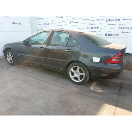 MERCEDES CLASE C (W203) BERLINA '2001 2.2 CDI CAT GRIS OSCURO