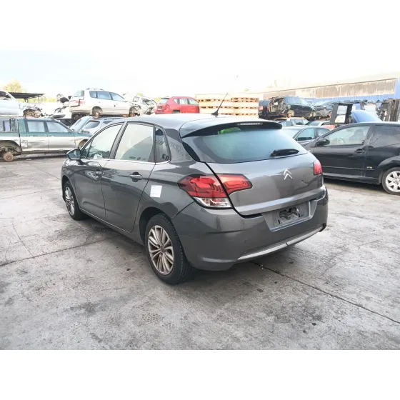 Citroen C4 II (NC_) 2015