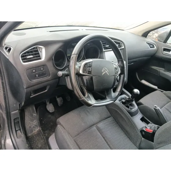 Citroen C4 II (NC_) 2015