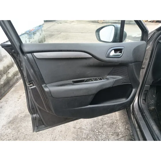Citroen C4 II (NC_) 2015