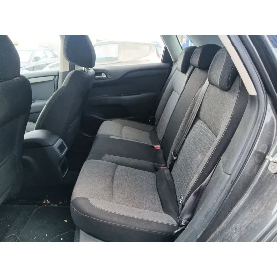 Citroen C4 II (NC_) 2015