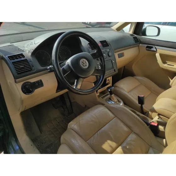 VOLKSWAGEN TOURAN (1T1) '2004 2.0 TDI GRIS OSCURO