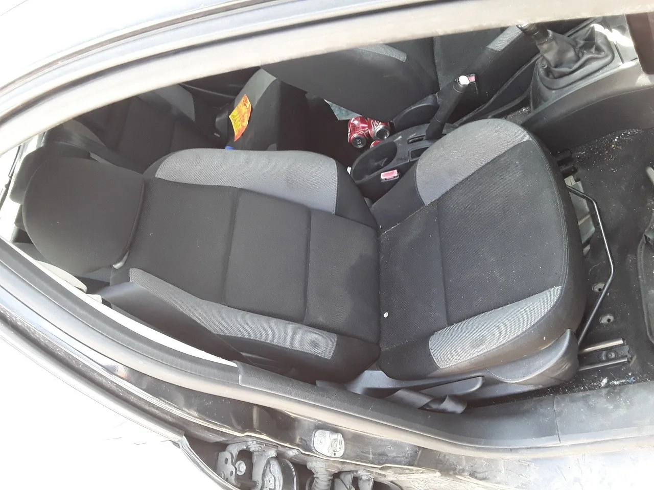 PEUGEOT 207 PEUGEOT 207 '2008 1.4 NEGRO 2006