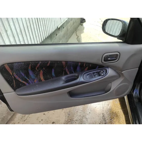 NISSAN ALMERA (N16/E) '2001 2.2 16V TURBODIESEL CAT NEGRO