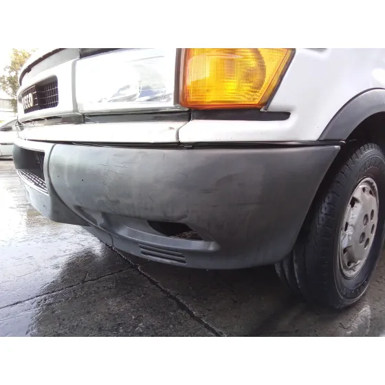 IVECO 35S15 '2003 CAJA CERRADA BLANCA
