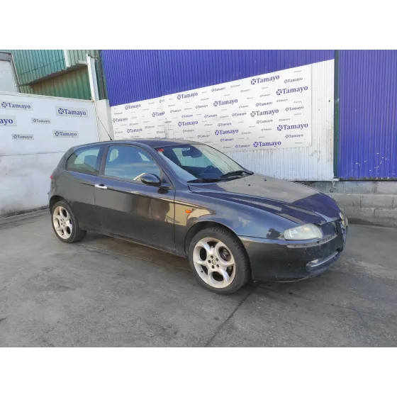 ALFA ROMEO 147 (190) '2004 1.9 JTD DISTINCTIVE AZUL MARINO