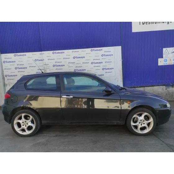 ALFA ROMEO 147 (190) '2004 1.9 JTD DISTINCTIVE AZUL MARINO