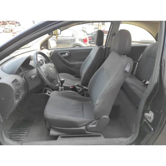 OPEL CORSA C '2002 1.4 16V NEGRO