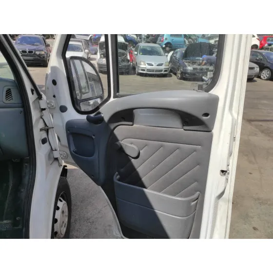CITROEN JUMPER CAJA CERRADA DESDE '02 '2005 33 M 2.8 HDI / - HDI 130 BLANCO