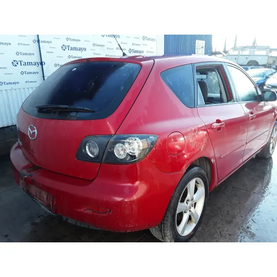 MAZDA 3 BERLINA (BK) '2005 1.6 CD DIESEL CAT ROJO