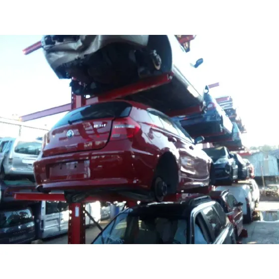 BMW SERIE 1 BERLINA (E81/E87) '2010 2.0 16V DIESEL CAT ROJO