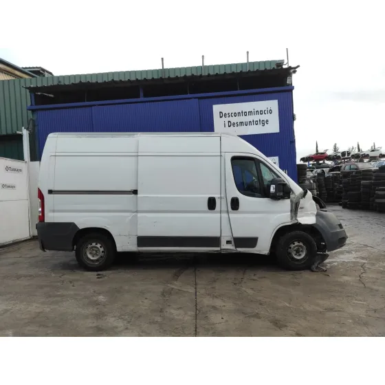 FIAT DUCATO CAJA CERRADA 35 TECHO ELEVADO (06.2006 =>) '2010 * BLANCA