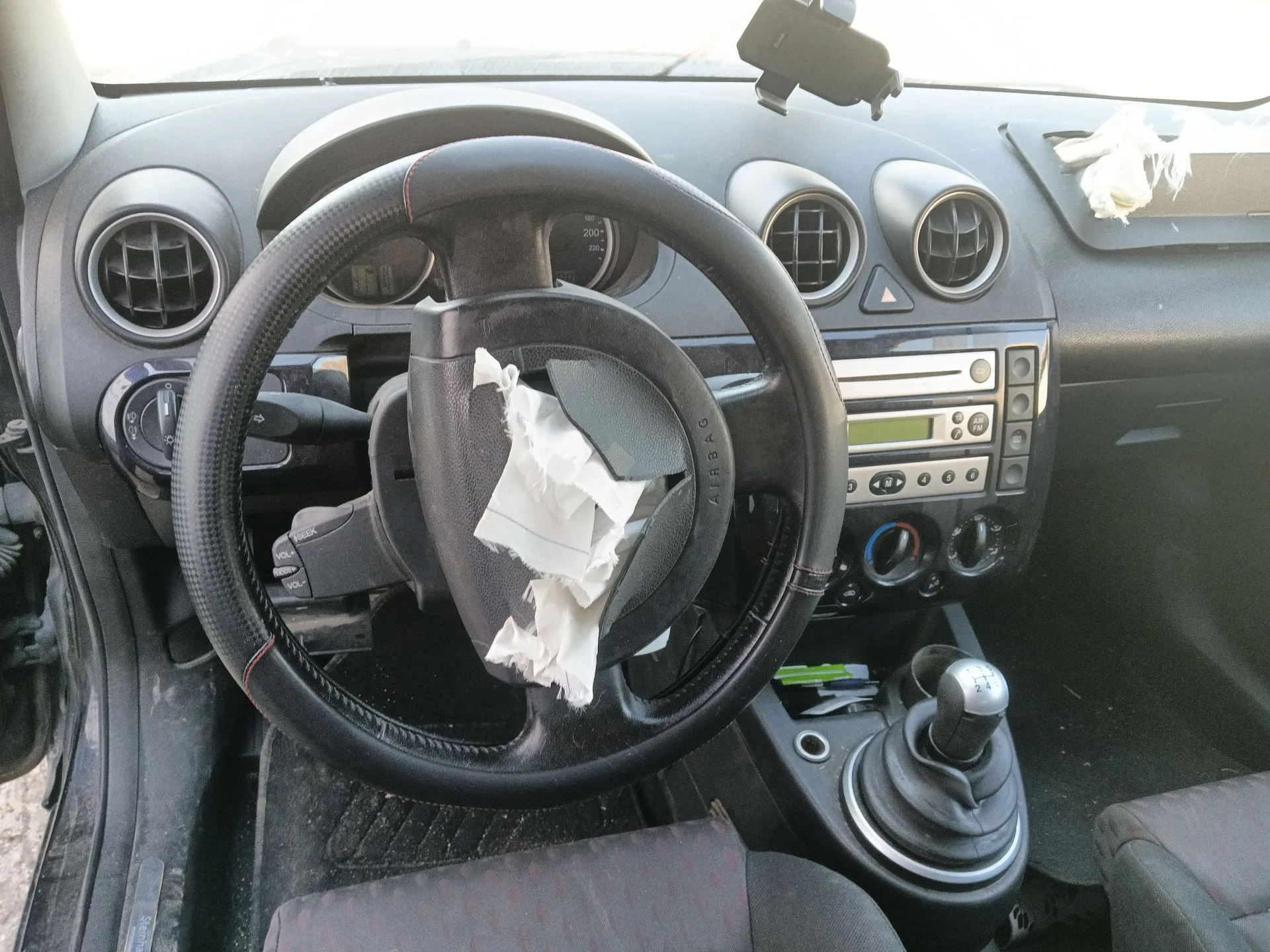 FORD FIESTA V (JH_, JD_)  2004