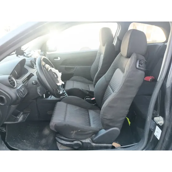 Ford FIESTA V (JH_, JD_) 2004