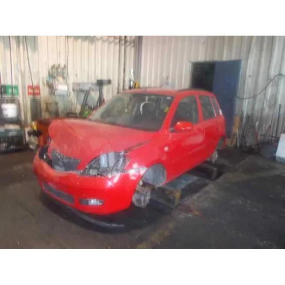MAZDA 2 BERLINA (DY) '2003 1.4 CAT ROJO