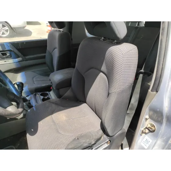 MITSUBISHI MONTERO (V60/V70) '2006 3.2 DI-D CAT BLANCO