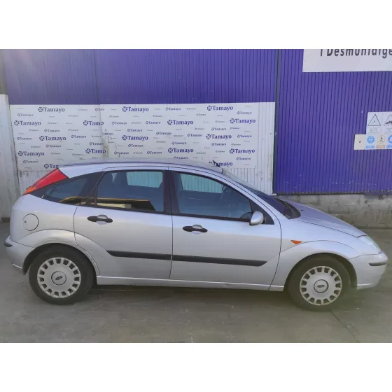 FORD FOCUS BERLINA (CAK) '2004 1.8 TDCI CAT PLATA