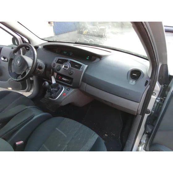 RENAULT SCENIC II '2005 1.9 DCI DIESEL PLATA