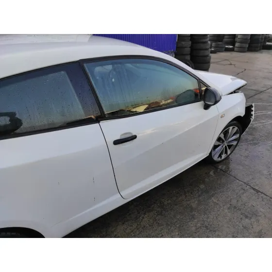 SEAT IBIZA SC (6J1) '2010 1.4 TDI BLANCO