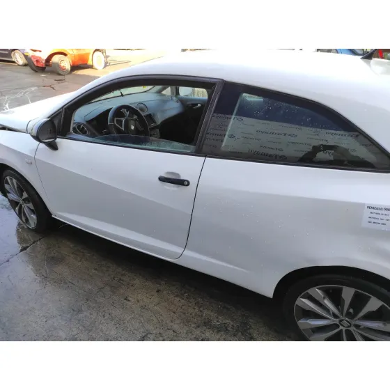 SEAT IBIZA SC (6J1) '2010 1.4 TDI BLANCO