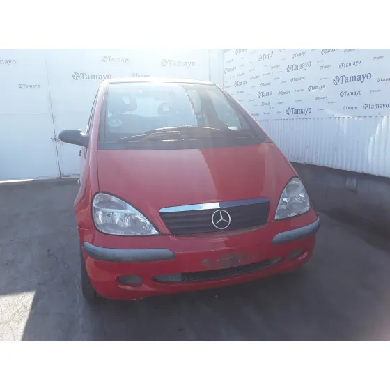 MERCEDES CLASE A (W168) '2001 1.6 CAT ROJO