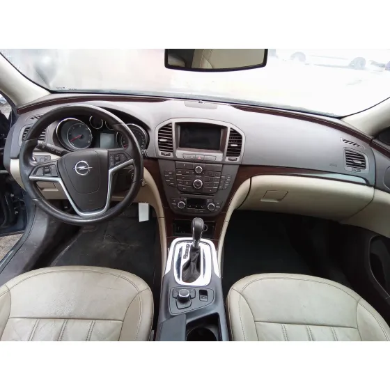 OPEL INSIGNIA SPORTS TOURER '2009 2.0 16V CDTI AZUL CELESTE