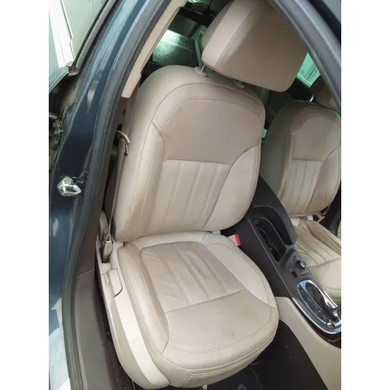 OPEL INSIGNIA SPORTS TOURER '2009 2.0 16V CDTI AZUL CELESTE