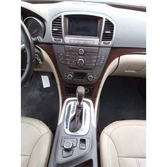 OPEL INSIGNIA SPORTS TOURER '2009 2.0 16V CDTI AZUL CELESTE