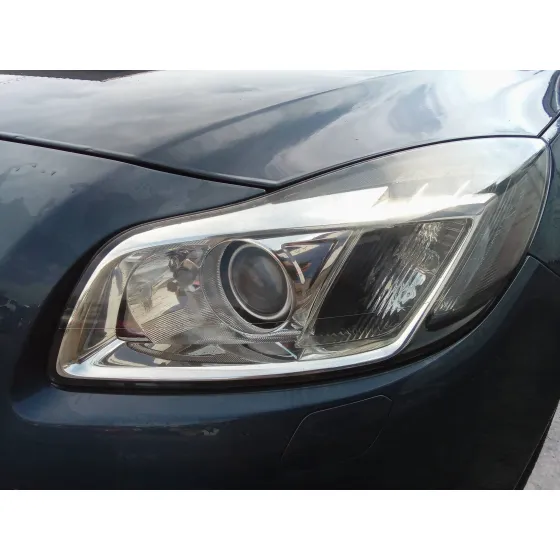 OPEL INSIGNIA SPORTS TOURER '2009 2.0 16V CDTI AZUL CELESTE