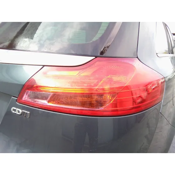 OPEL INSIGNIA SPORTS TOURER '2009 2.0 16V CDTI AZUL CELESTE