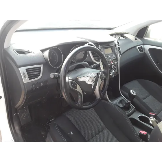 HYUNDAI I30 (GD) '2015 * BLANCO