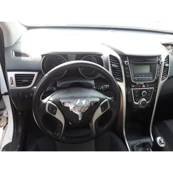 HYUNDAI I30 (GD) '2015 * BLANCO