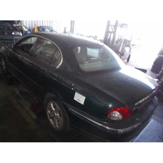 JAGUAR X-TYPE '2001 3.0 V6 24V CAT VERDE