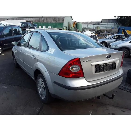 FORD FOCUS BERLINA (CAP) '2006 TREND PLATA