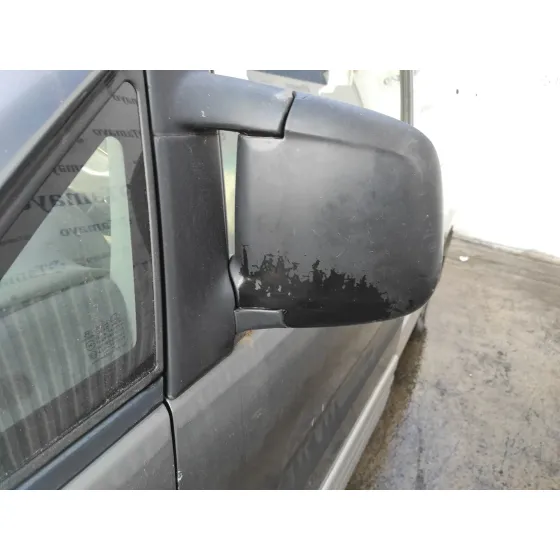 HYUNDAI H1 '2005 * GRIS OSCURO