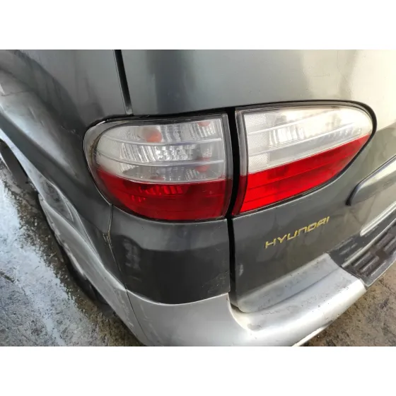 HYUNDAI H1 '2005 * GRIS OSCURO