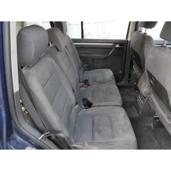 VOLKSWAGEN TOURAN (1T1) '2004 1.9 TDI AZUL MARINO