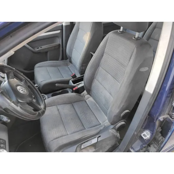 VOLKSWAGEN TOURAN (1T1) '2004 1.9 TDI AZUL MARINO
