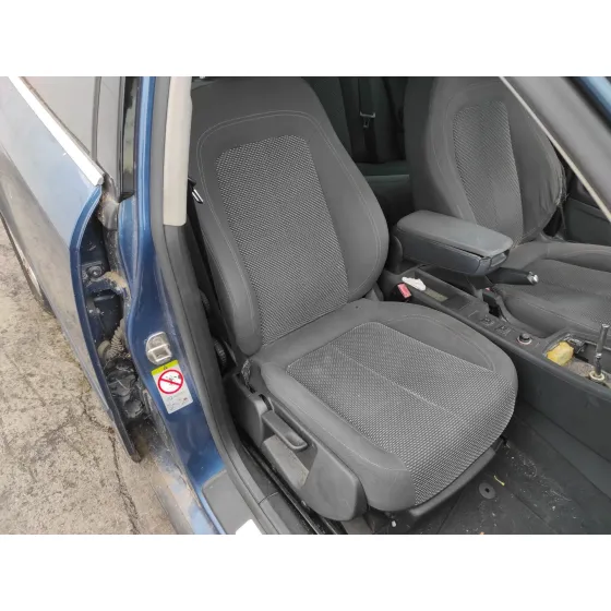 SEAT EXEO ST (3R5)(2009>) '2012 2.0 TDI AZUL MARINO