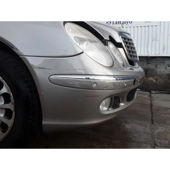 MERCEDES CLASE E (W211) BERLINA '2002 2.6 CAT PLATA