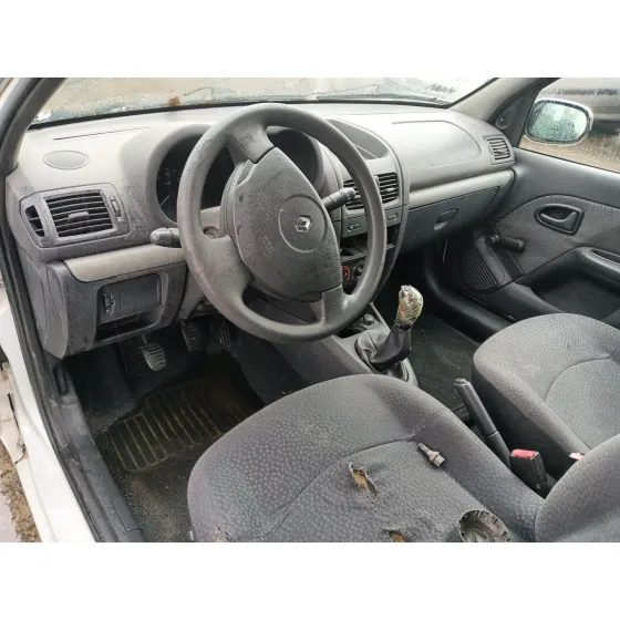 Renault CLIO II (BB_, CB_) 2005