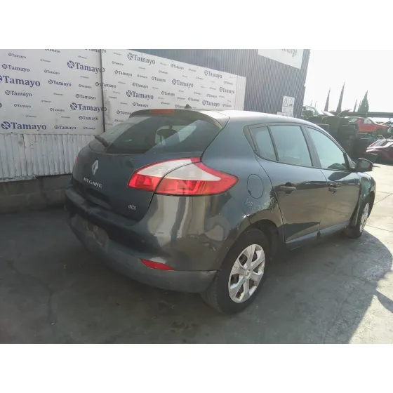 RENAULT MEGANE III BERLINA 5 P '2010 1.5 DCI DIESEL CAT GRIS OSCURO