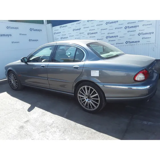 JAGUAR X-TYPE '2003 2.5 V6 24V CAT GRIS