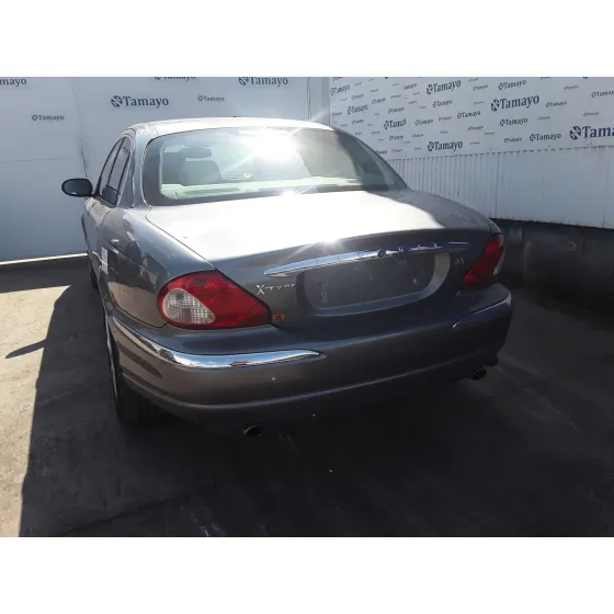 JAGUAR X-TYPE '2003 2.5 V6 24V CAT GRIS
