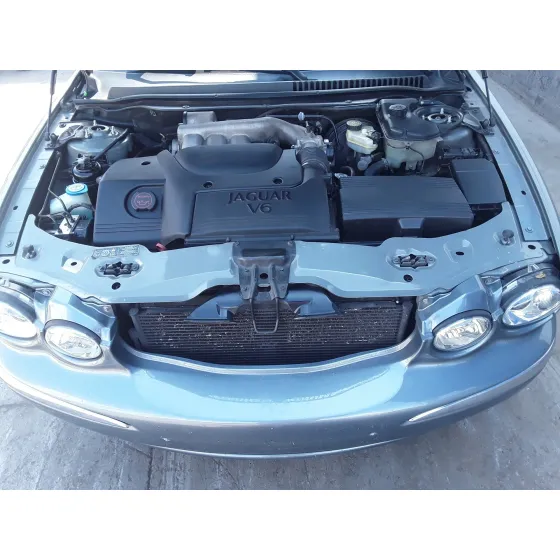 JAGUAR X-TYPE '2003 2.5 V6 24V CAT GRIS